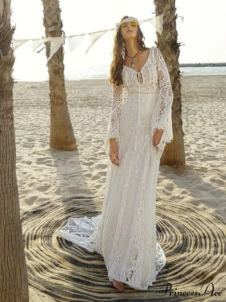 Elegant Lace Hollow Flared Sleeves Evening Gown - Image 2