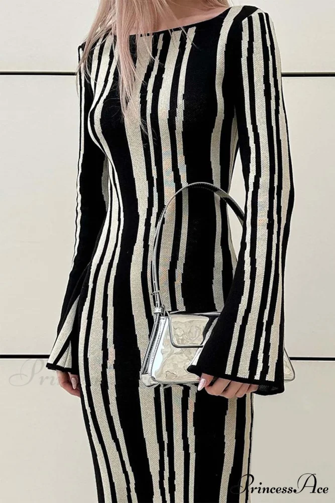Long Sleeve Knitted Dress with Contrast Color - Image 4