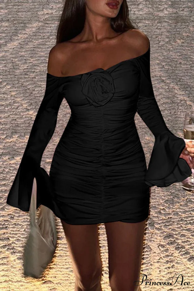 Off-Shoulder Dress with Flares Sleeves and Floral Gathered Design - Image 7