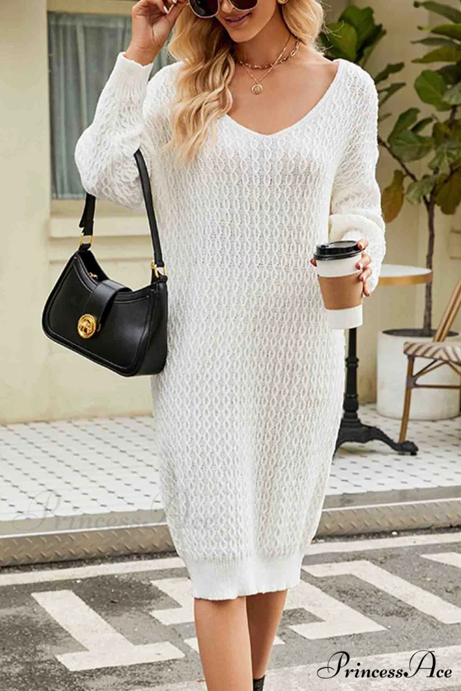 Long Knitted Sweater Dress in Solid Color - Image 2