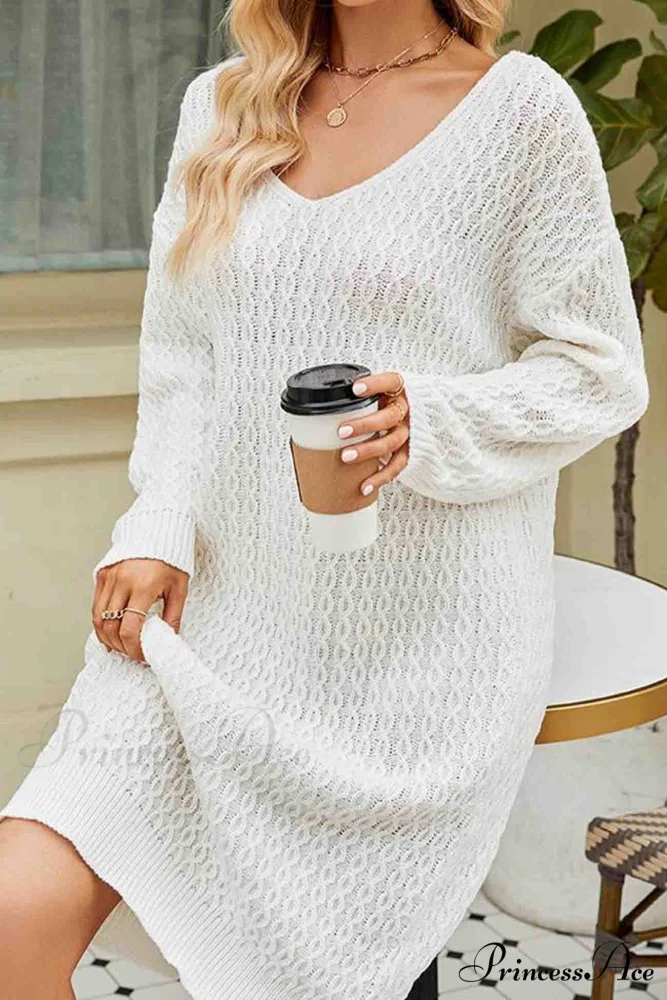 Long Knitted Sweater Dress in Solid Color - Image 3