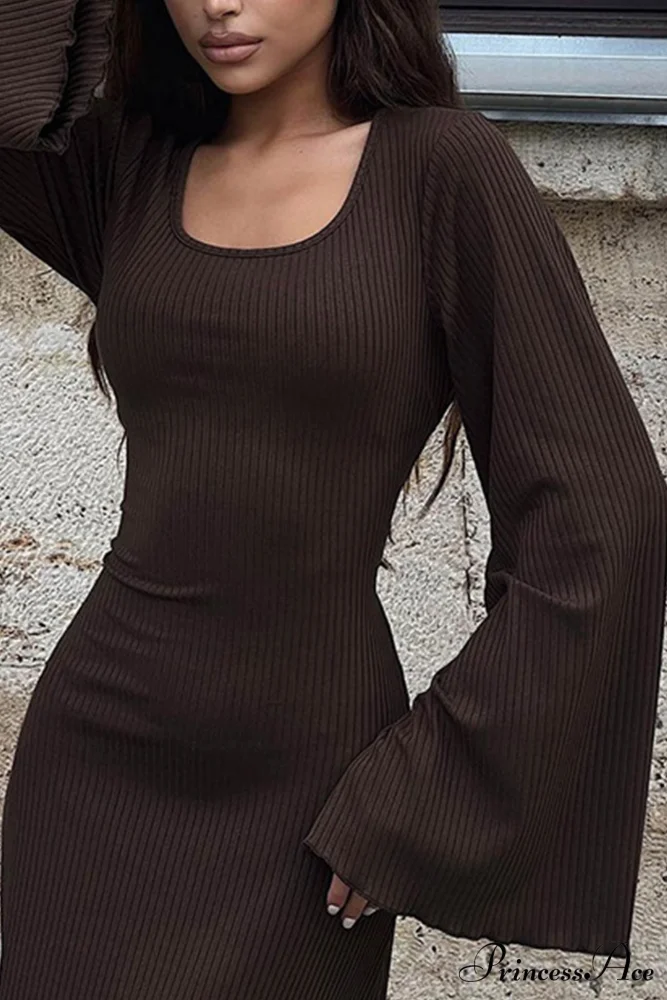Ribbed Flares Sleeve Dress with Tie-back - Image 12