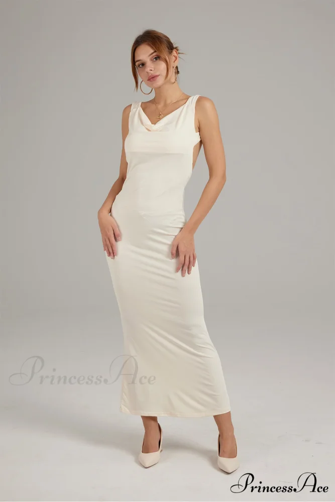 Cowl Neck Backless Pack Hip Dress in Solid Color - Image 3