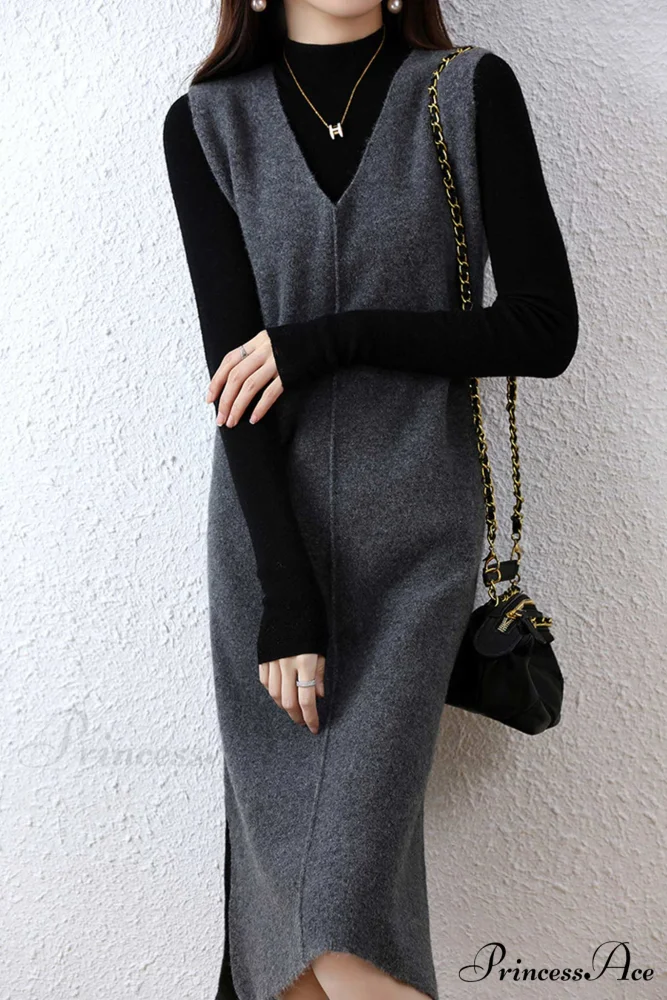 Solid Color Wool Tank Dress with V Neck - Image 7