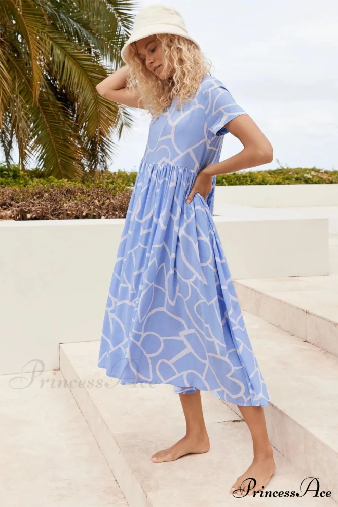 High Waist Ruched Dress with Geometric Print - Image 2