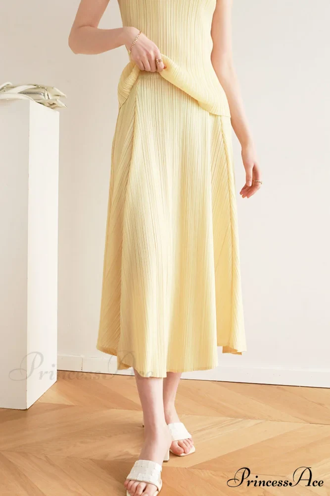 Pleated High Waist Skirt - Solid Color - Image 4