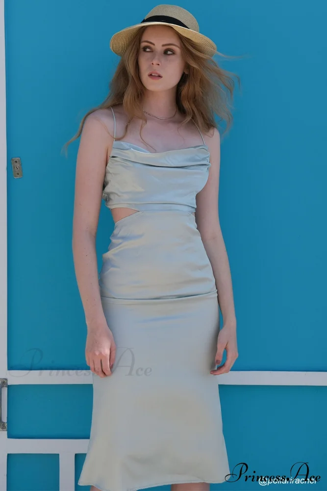 Solid Tie Backless Cami Dress - Image 3