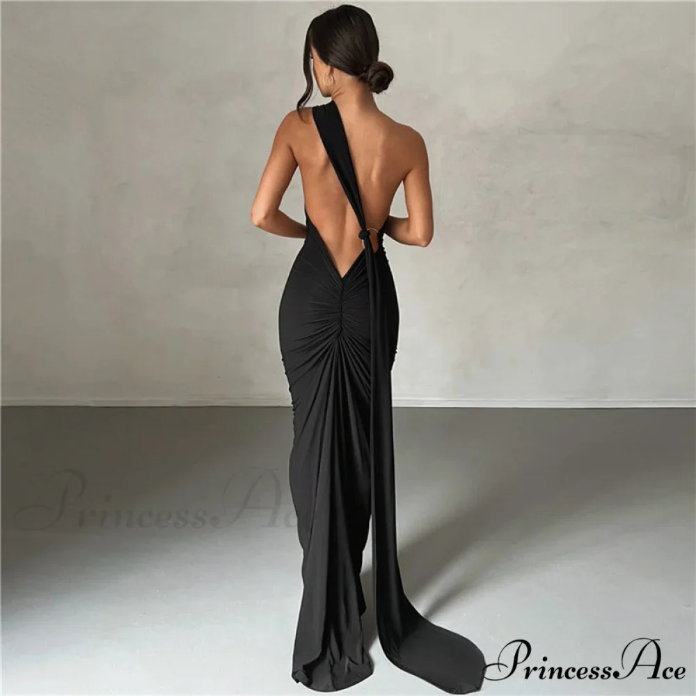 Sophisticated Black Gala Dress with Asymmetrical Neckline - Image 3