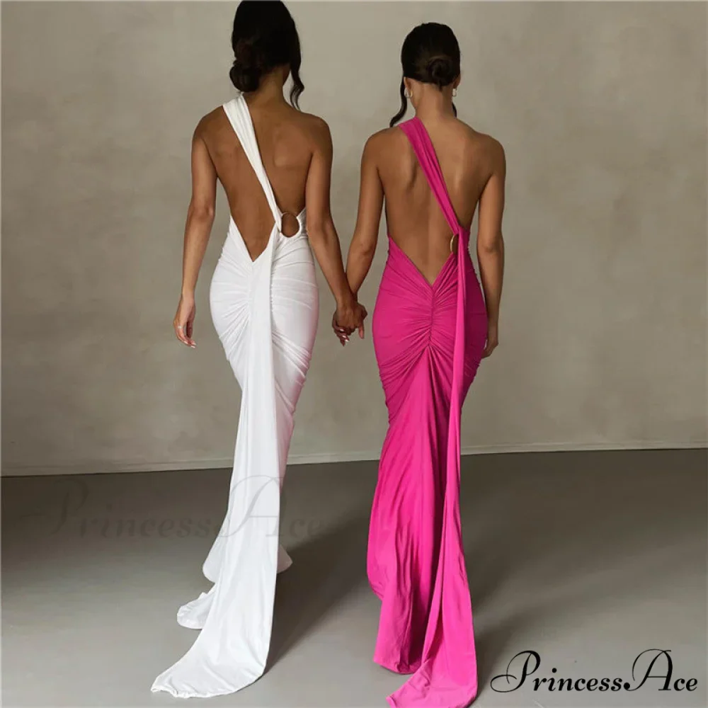 Sophisticated Black Gala Dress with Asymmetrical Neckline - Image 5