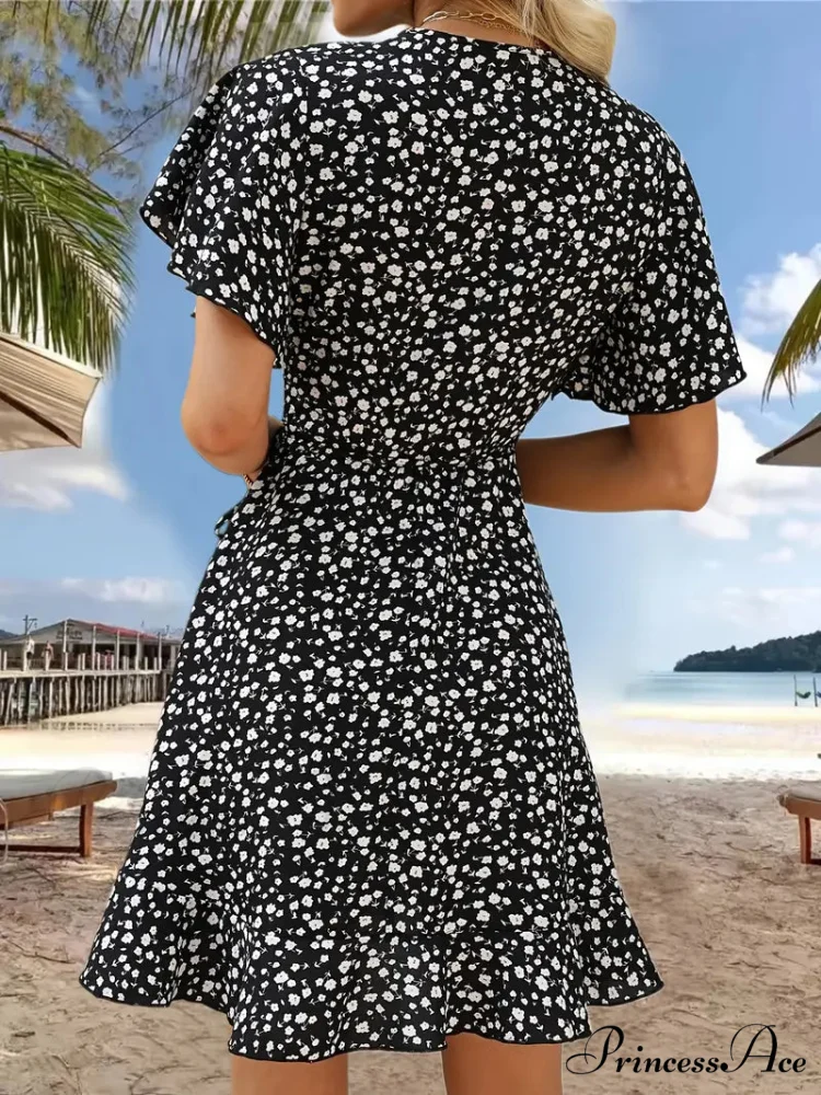 Floral Print Ruffle Hem Wrap Dress with Short Sleeves and V-neck - Image 3