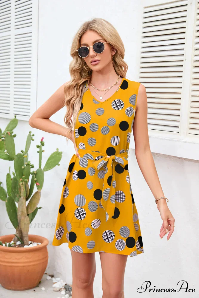 Vintage Polka-Dot Party Dress - Image 4