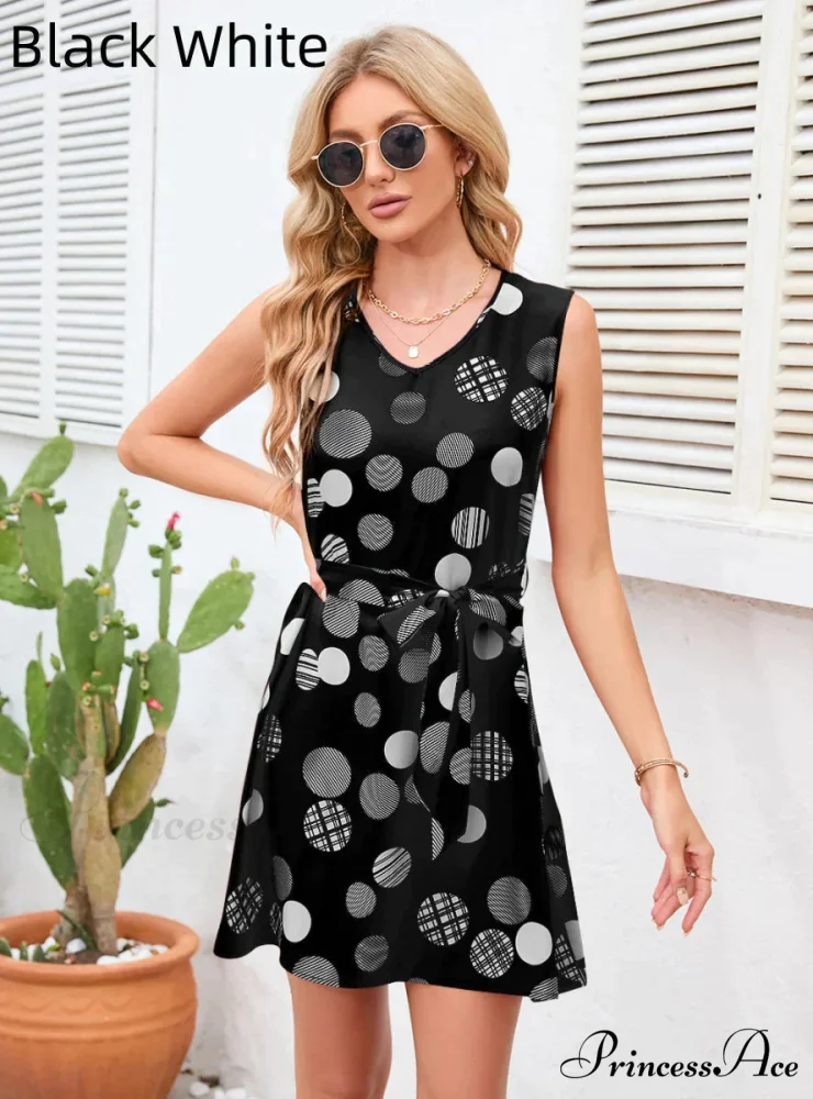 Vintage Polka-Dot Party Dress - Image 6
