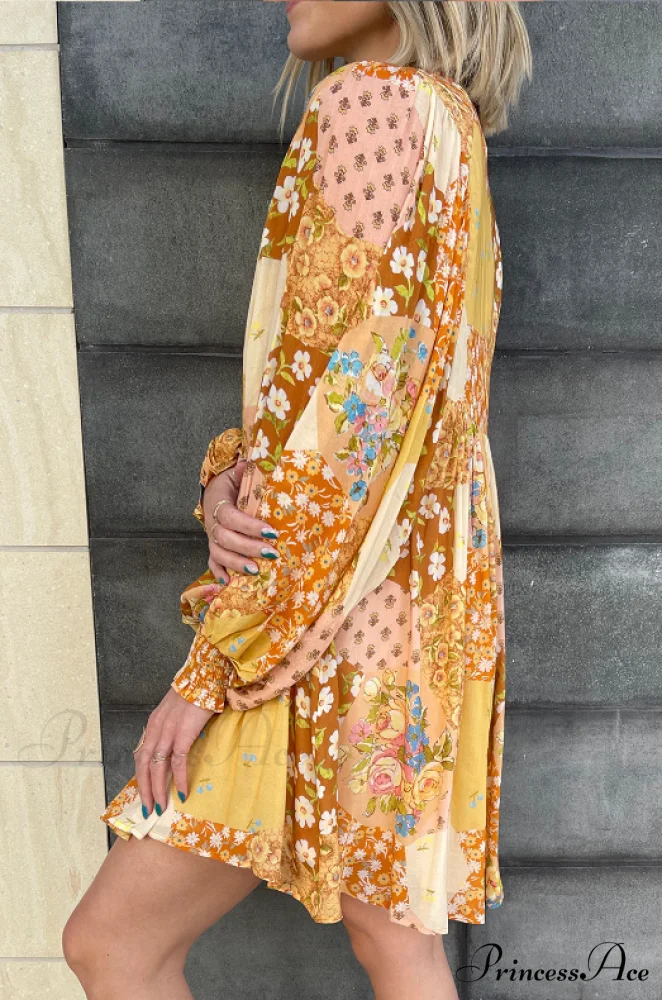 Long Sleeve Dress with Buttons and Broken Flowers - Image 2