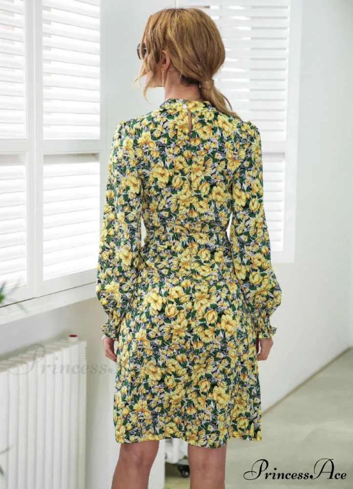 Floral Lace A-Line Skirt with Stand-Up Collar and Lantern Sleeves - Image 11