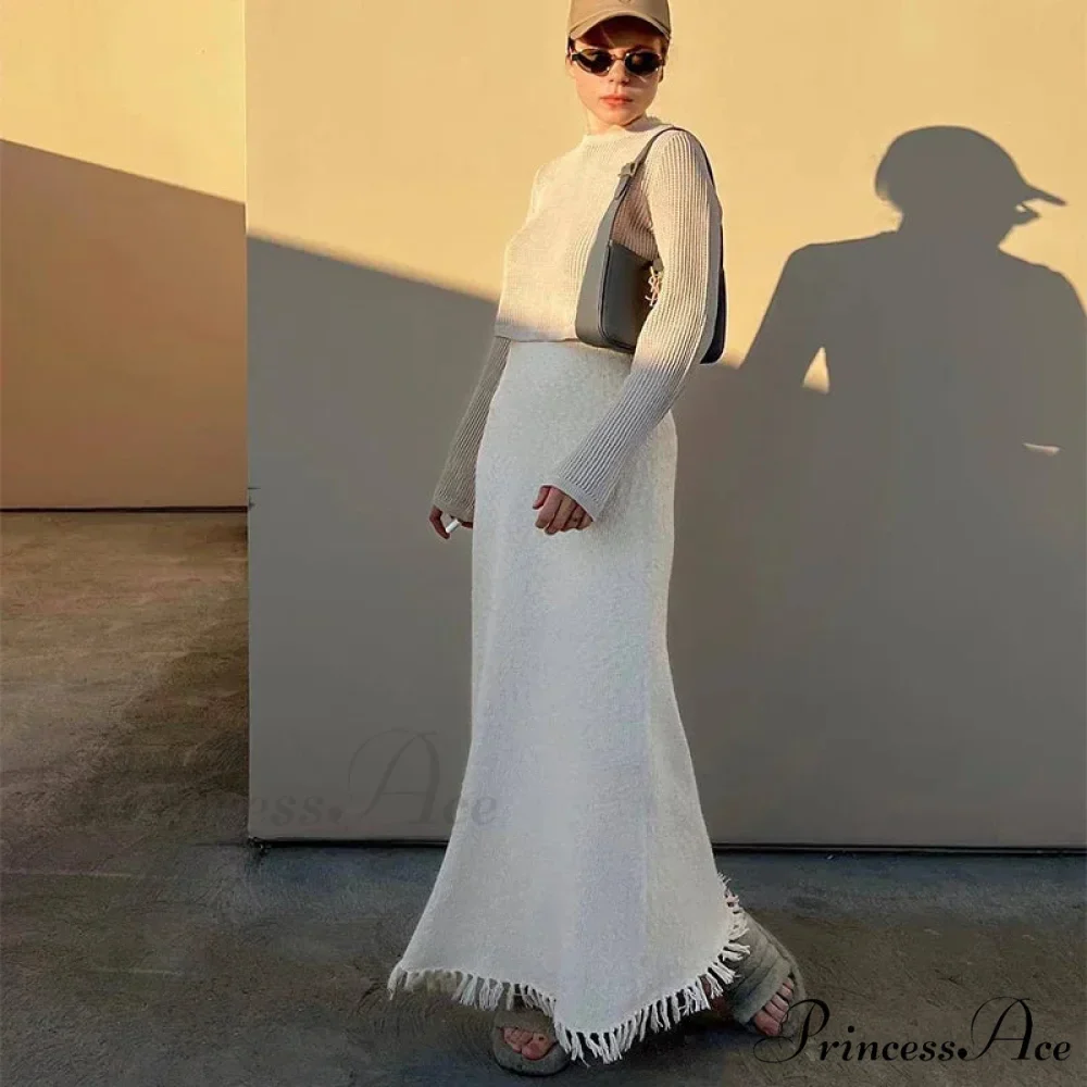 Ruffles Backless Maxi Dress - Image 4
