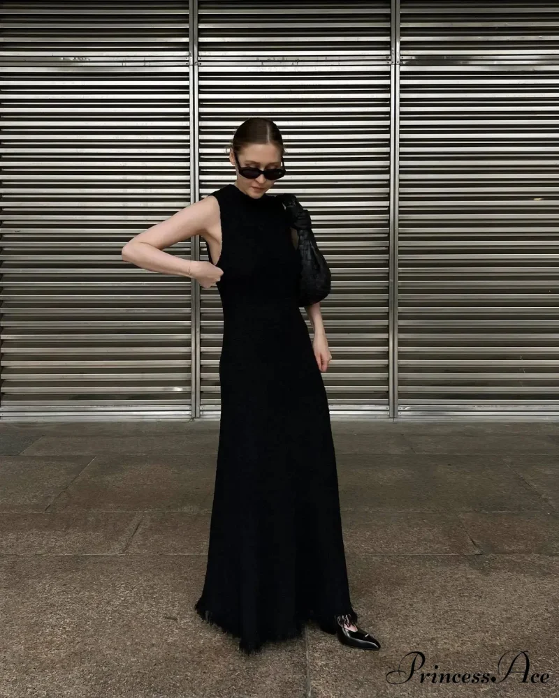 Ruffles Backless Maxi Dress - Image 7