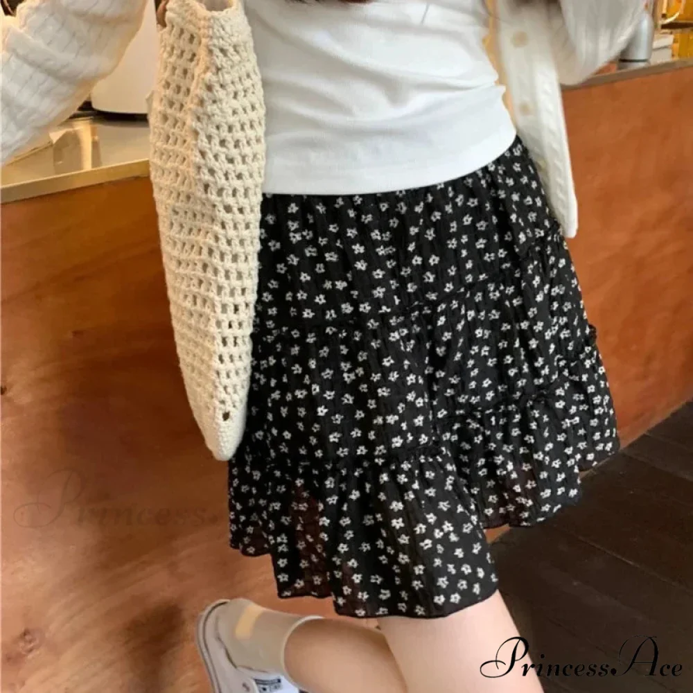 Black Floral Sweet Pleated Kawaii Patchwork Skirt - Image 3
