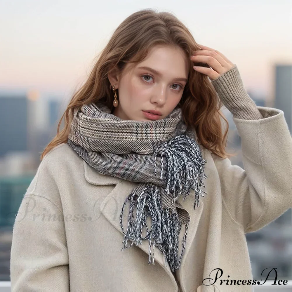 New Autumn Winter Thin Retro Tassel Plaid High-end Classic Elegant Scarf - Image 3