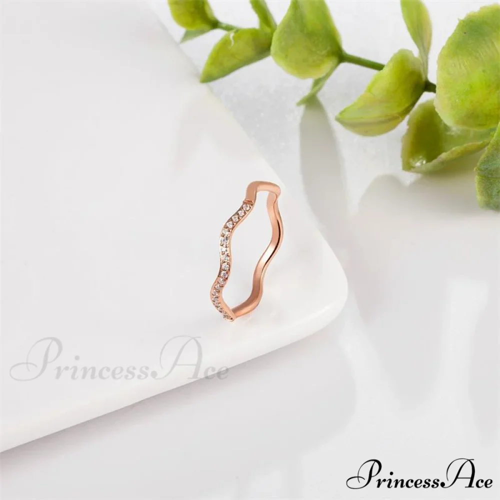Personalized Irregular Curved Edge Rose Gold Ring - Image 4
