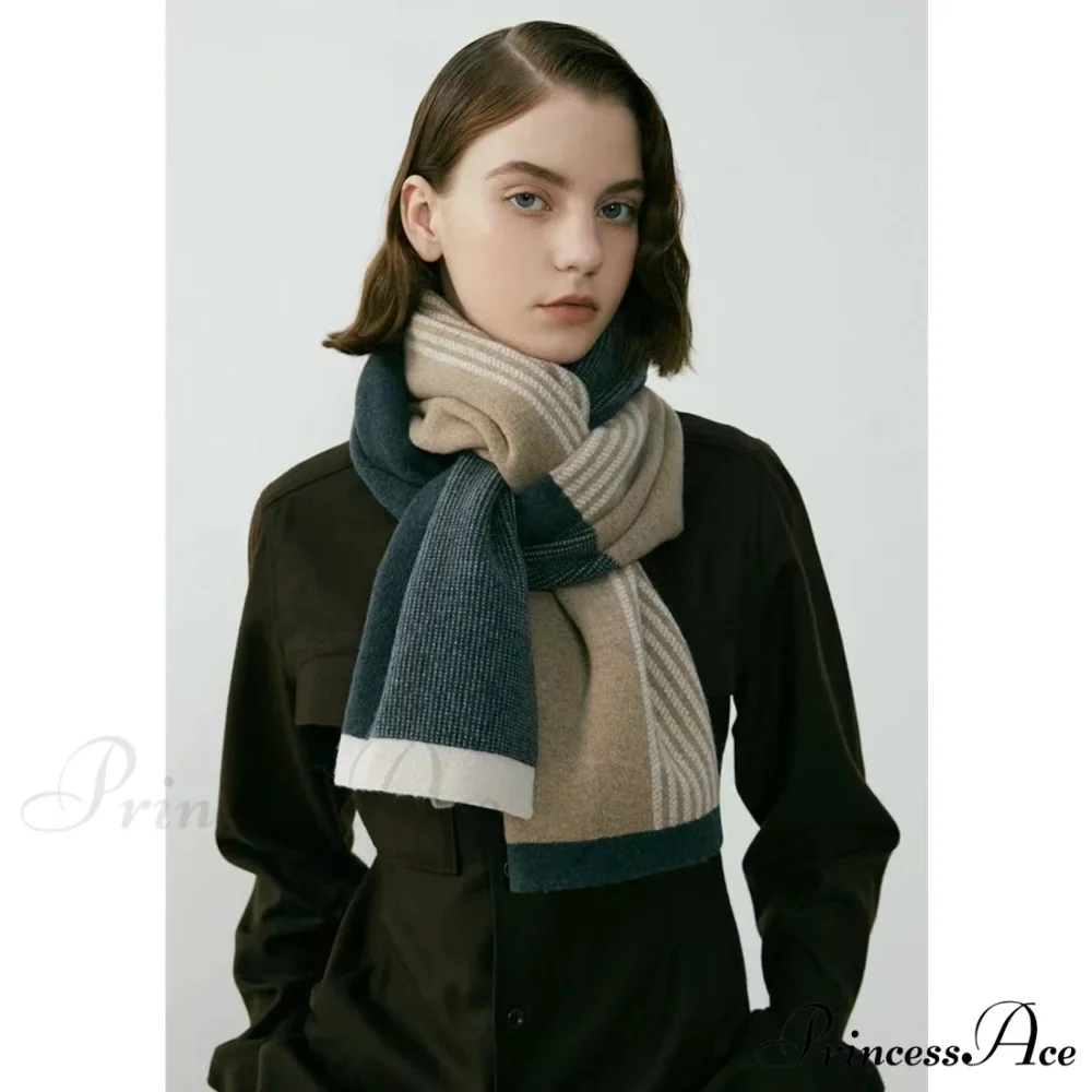 Unique Elegant Trendy Retro Cozy Stylish High-end Warm Scarf - Image 3