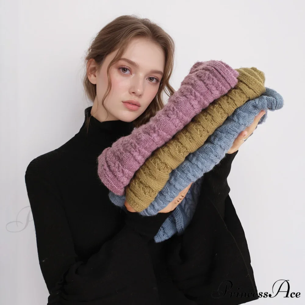 Cozy Warm Stylish Elegant Trendy Modern Soft Comfortable Knitted Scarf - Image 3