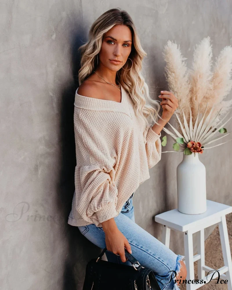 Autumn Knit V-Neck Long Lantern Sleeve Casual Sweater - Image 15