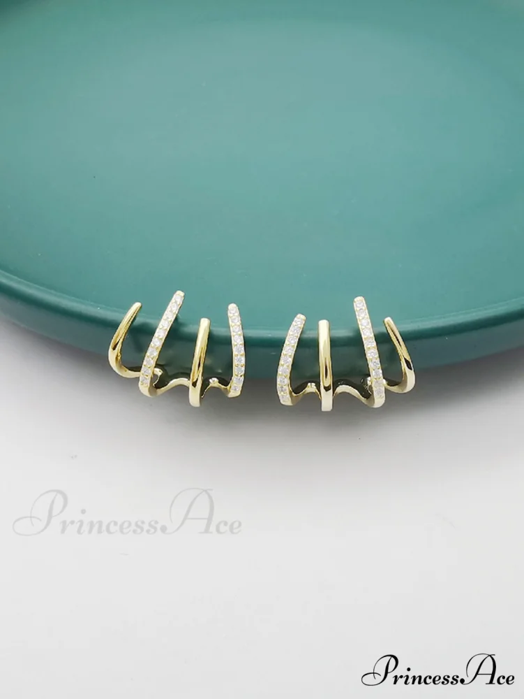 Women's Geometric One-piece Four-claw Design Earrings - Image 4