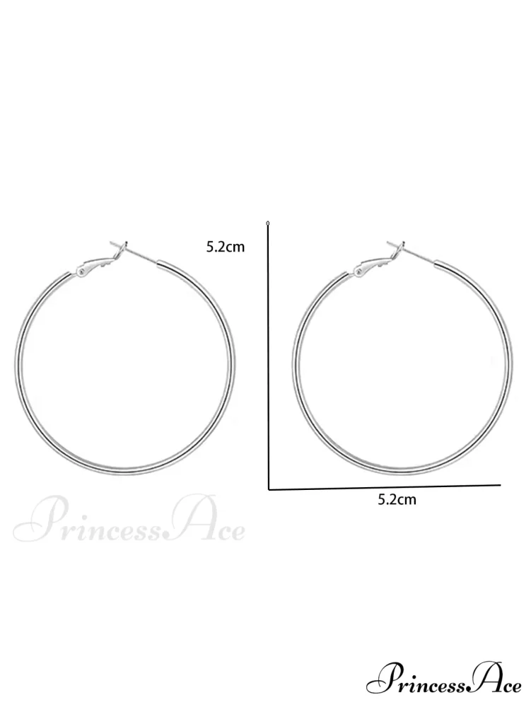 Minimalist Hoop Earrings - Image 3