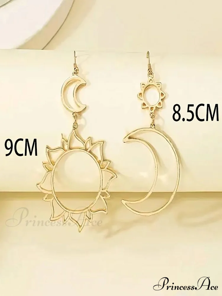 Sun & Moon Vintage Exaggerated Dangle Earrings - Image 3