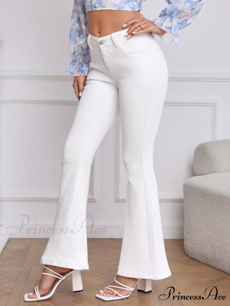 Slant Pocket Flare Leg Jeans - Image 11
