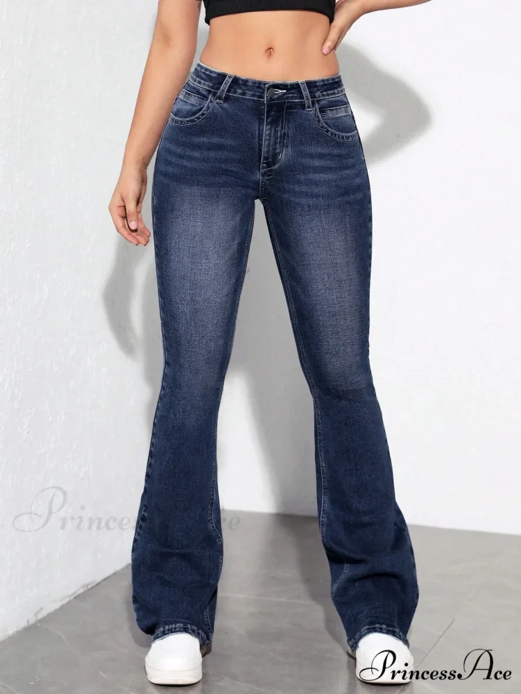 Slant Pocket Flare Leg Jeans - Image 9