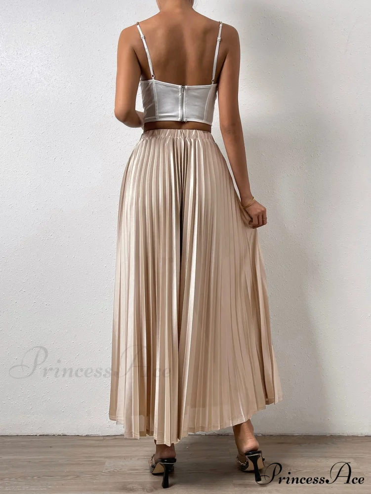 Solid Elastic Waist Pleated Skirt - Image 2