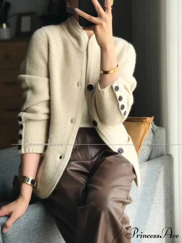 High-end Cashmere Wool Long Sleeve Half Collar Cardigan - Image 3