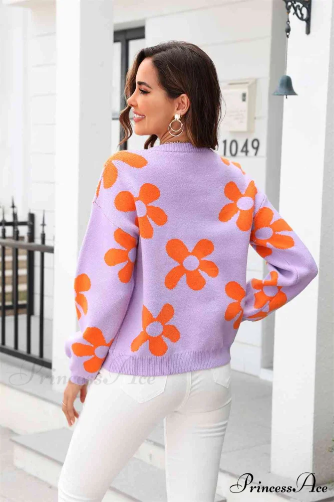 Blossom Dreams Stylish Floral Print Sweater - Image 2