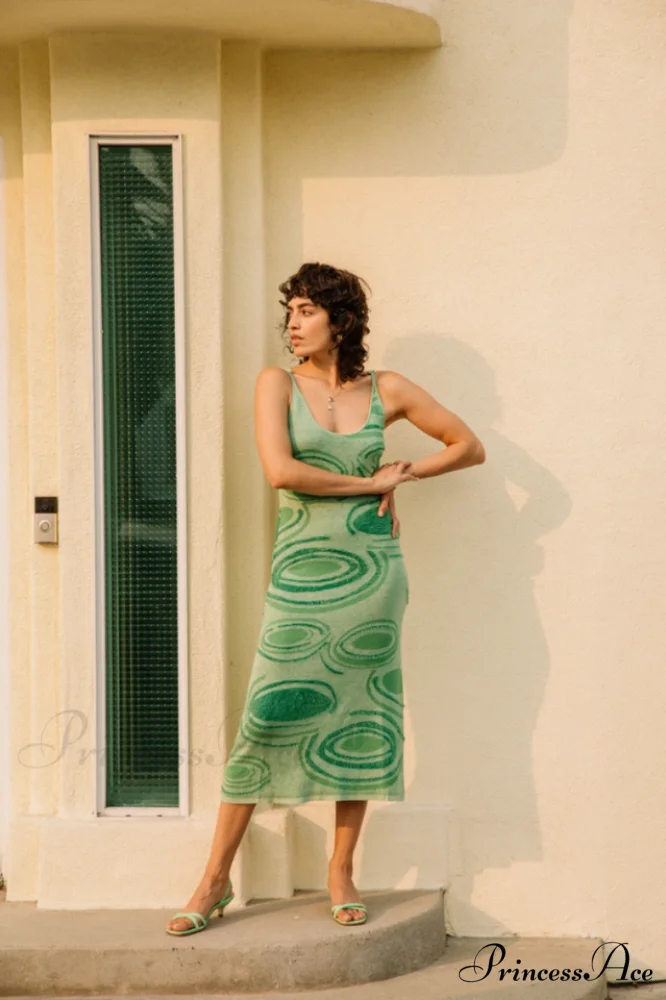 Hockney Elegant Midi Dress - Image 12