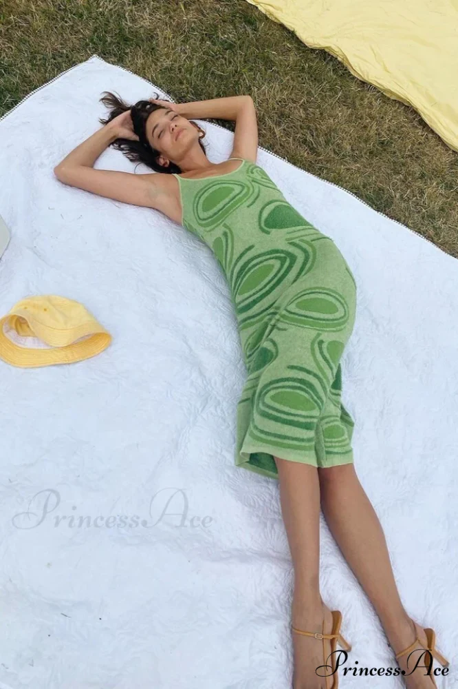 Hockney Elegant Midi Dress - Image 16