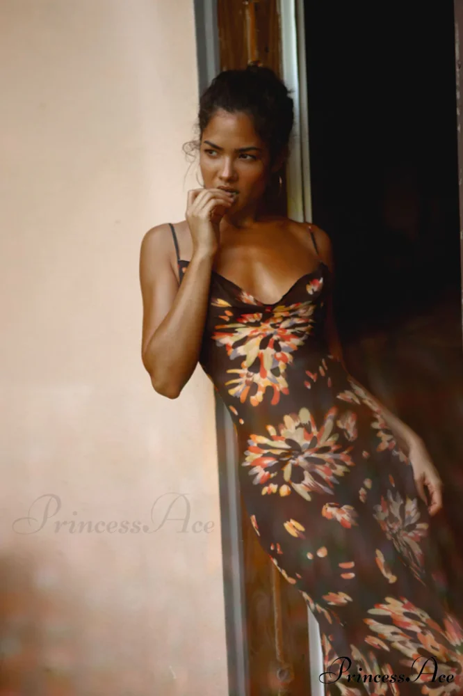 Catarina Elegant Maxi Dress - Image 4