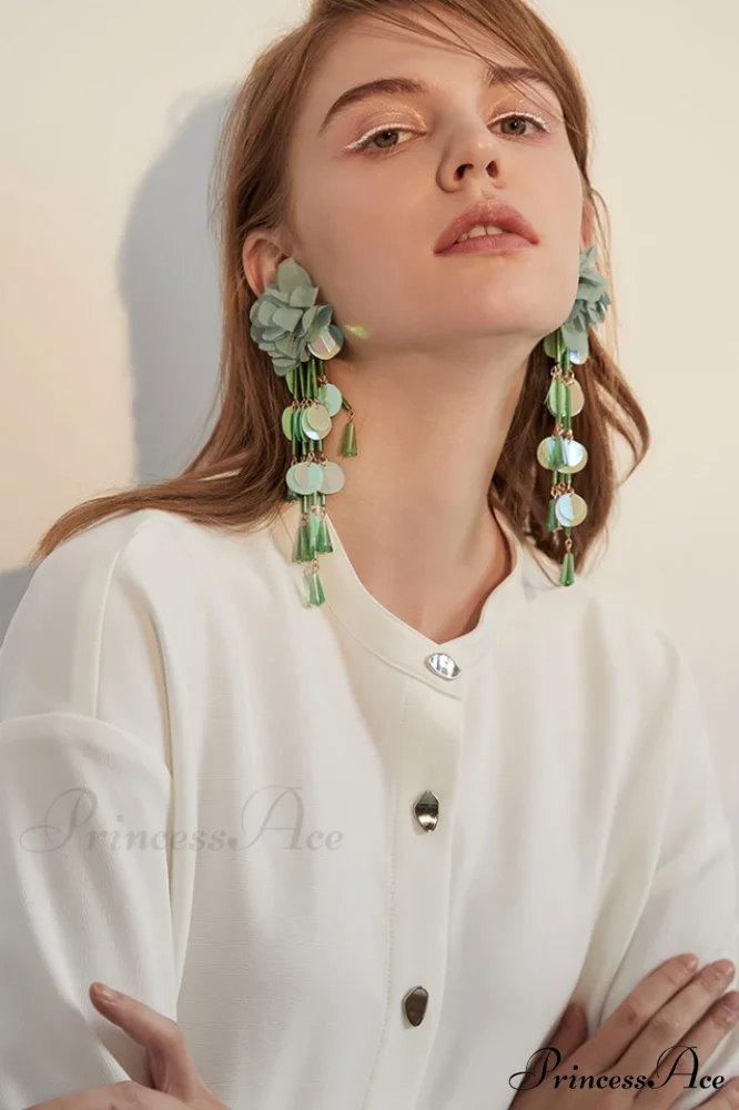 Flower Elegant Sequin Earrings - Image 5