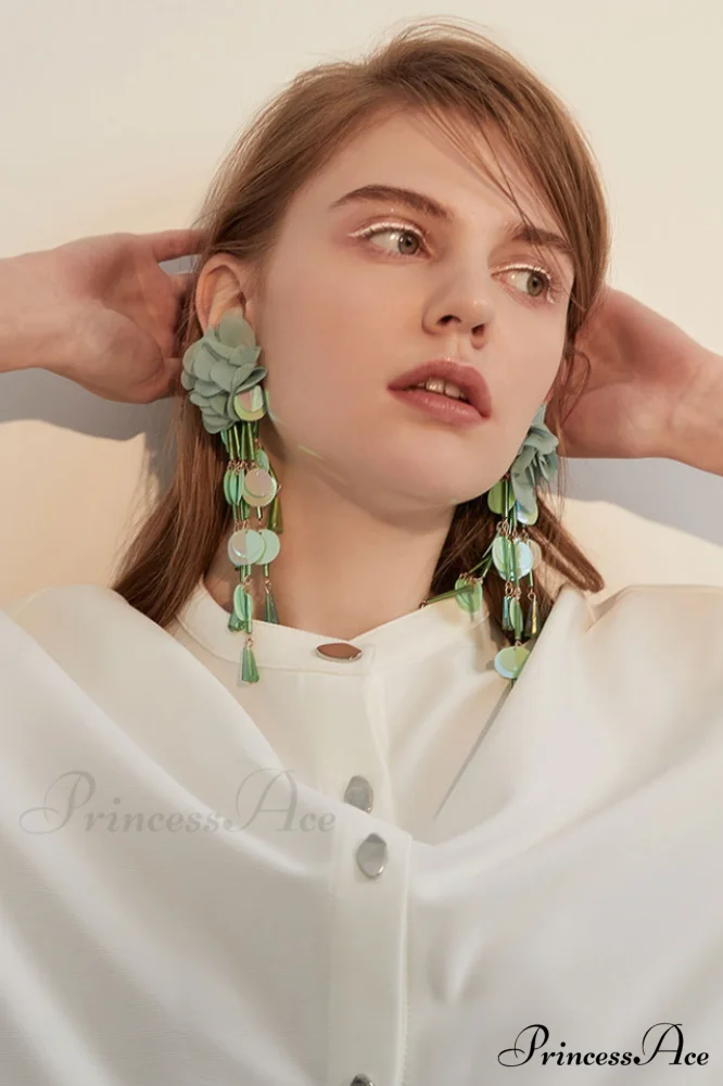 Flower Elegant Sequin Earrings - Image 6