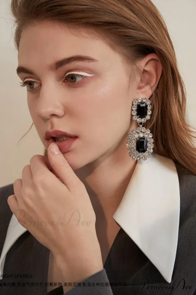 Dimond Elegant Dangle Earrings - Image 5