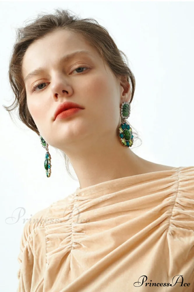 Green Dimond Stylish Dangle Earrings - Image 3