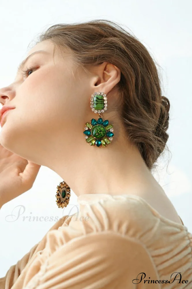 Green Dimond Stylish Dangle Earrings - Image 5