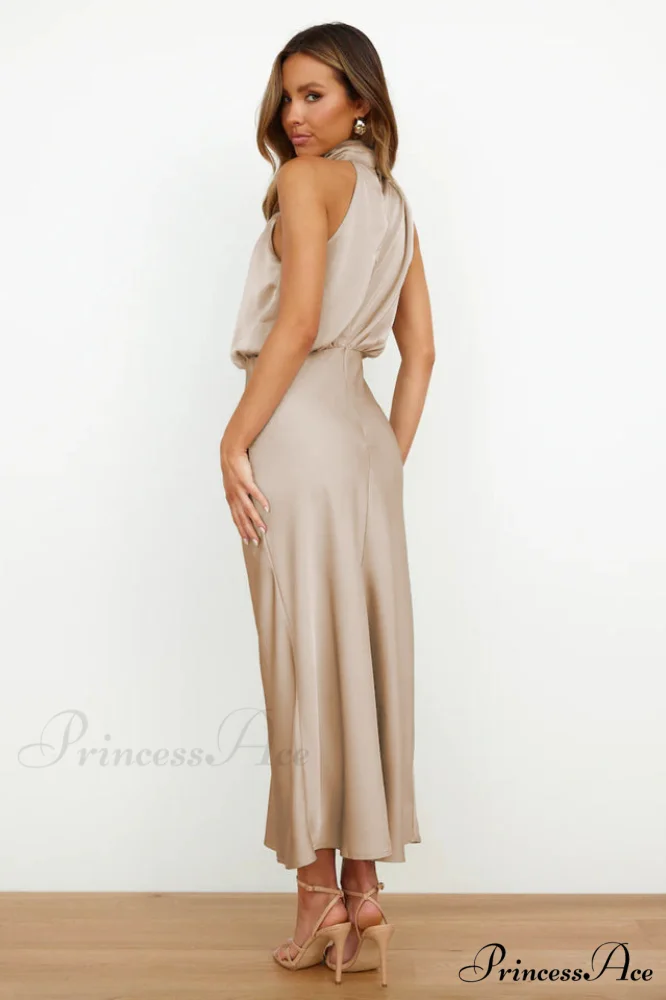 Halter Sleeveless Stylish Satin Bridesmaid Dress - Image 17