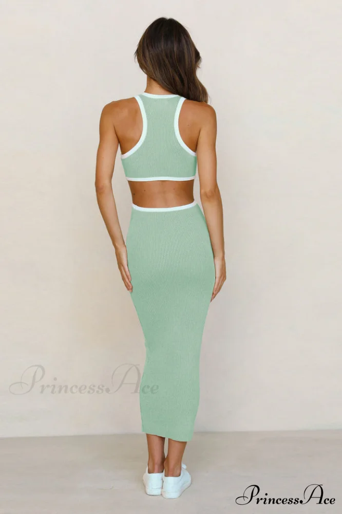 Claudia Elegant Midi Dress - Image 24