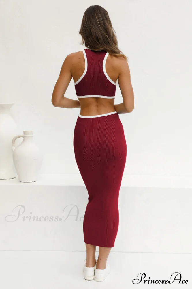 Claudia Elegant Midi Dress - Image 27