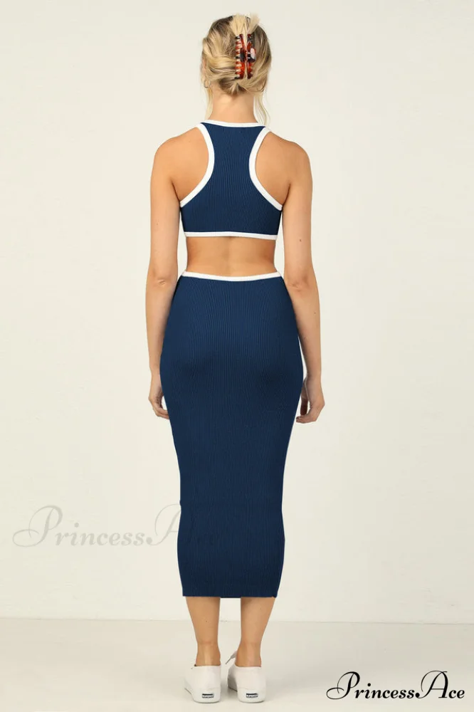 Claudia Elegant Midi Dress - Image 44