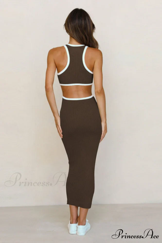 Claudia Elegant Midi Dress - Image 53