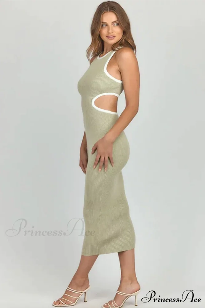 Claudia Elegant Midi Dress - Image 8
