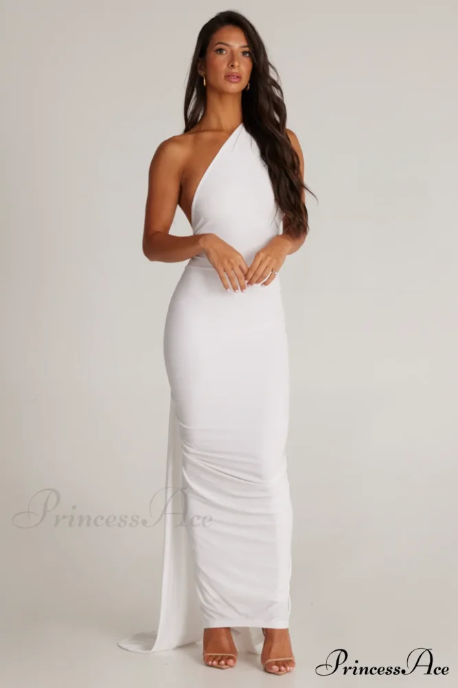 Constantina Elegant Gown - Image 3