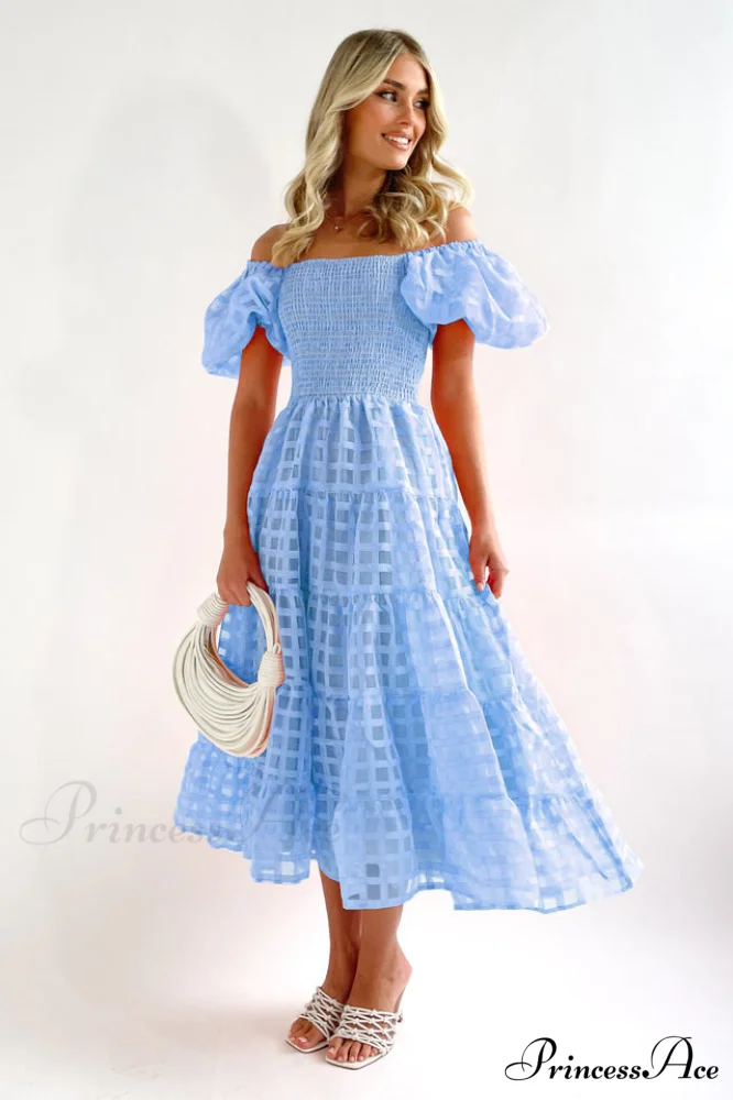 Gin Elegant Midi Dress - Image 11